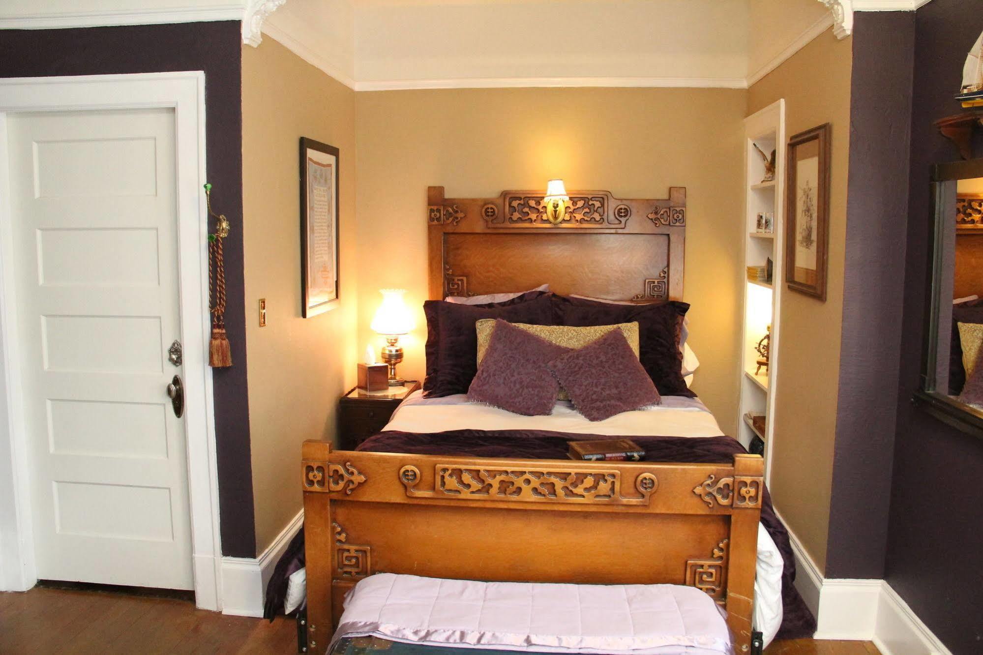 Joshua Inn Bed & Breakfast Hollister Exterior photo